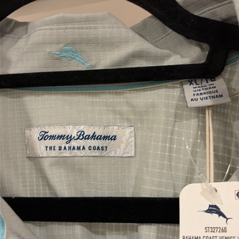 Tommy Bahama Mens  Bahama Coast Sandy-point Shirt
Harbor mist color - Picture 3 of 3